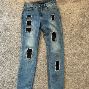 Joseph Ribkoff size 2 Blue Distressed Patchwork Women’s Jeans